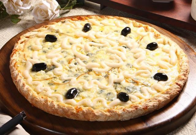 Pizza Média